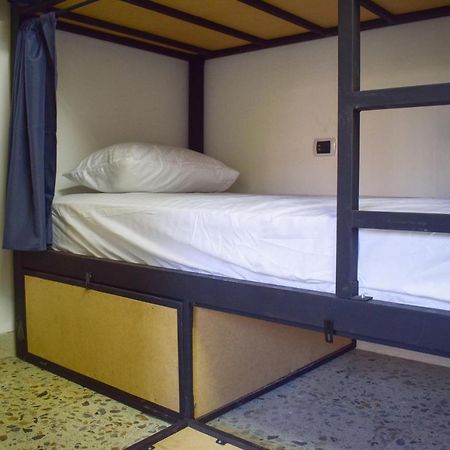 Area 51 Hostel เมเดยิน ภายนอก รูปภาพ